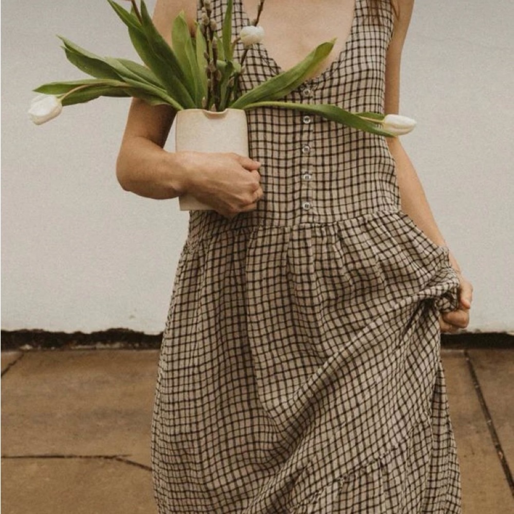 Esby Apparel Noir Windowpane Dress